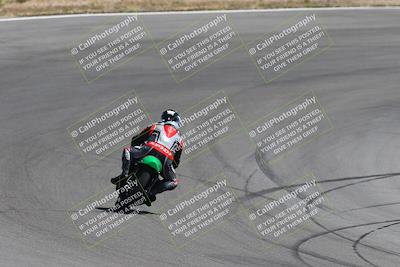 media/Apr-20-2025-AHRMA (Sun) [[393a79c373]]/Race/Group 8/Turn 4b/